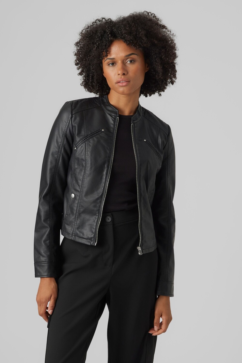 

Мотоциклетная куртка без воротника из искусственной кожи Vero Moda, черный