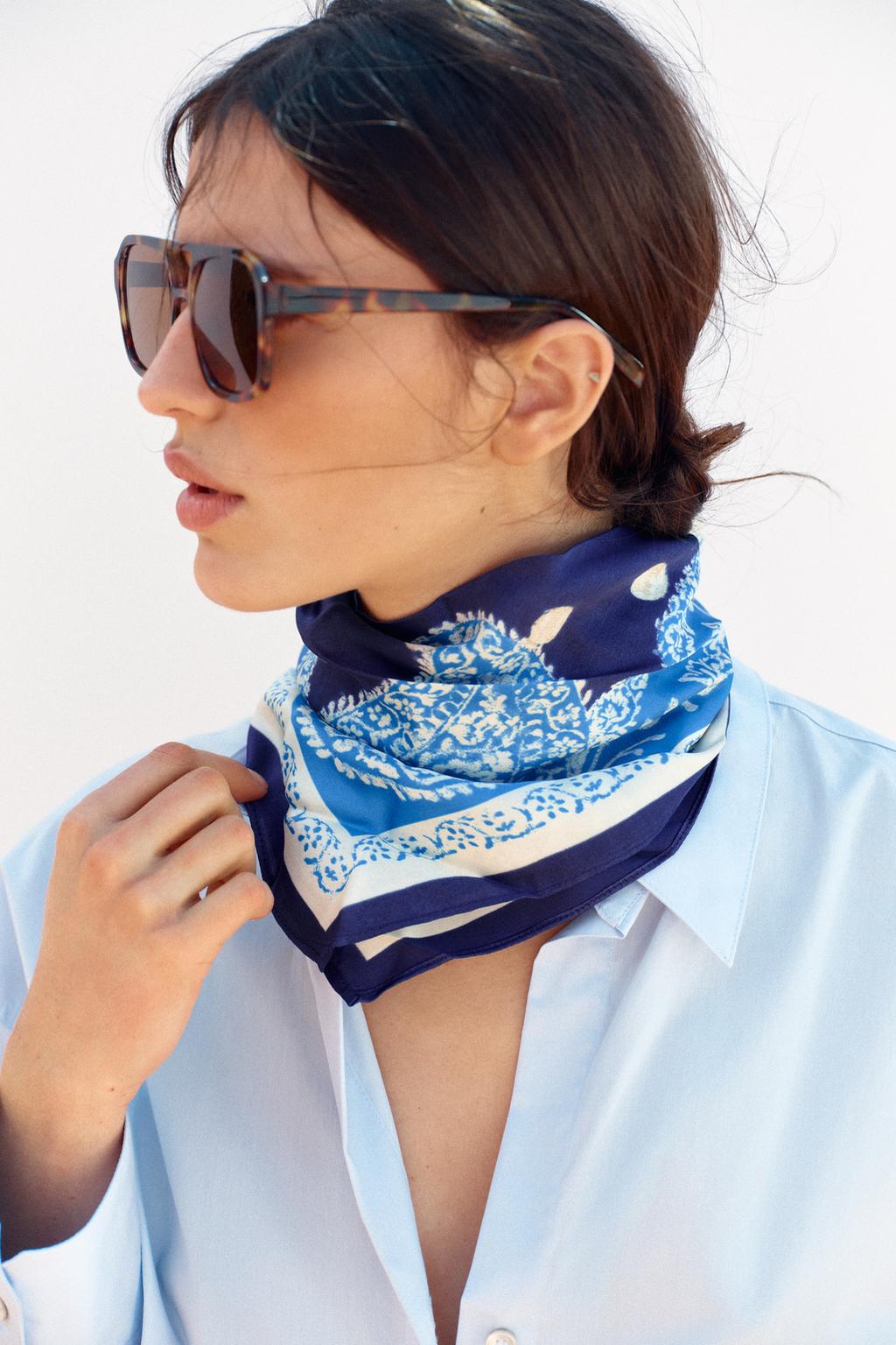

Шарф с принтом в горошек ZARA, цвет Bluish