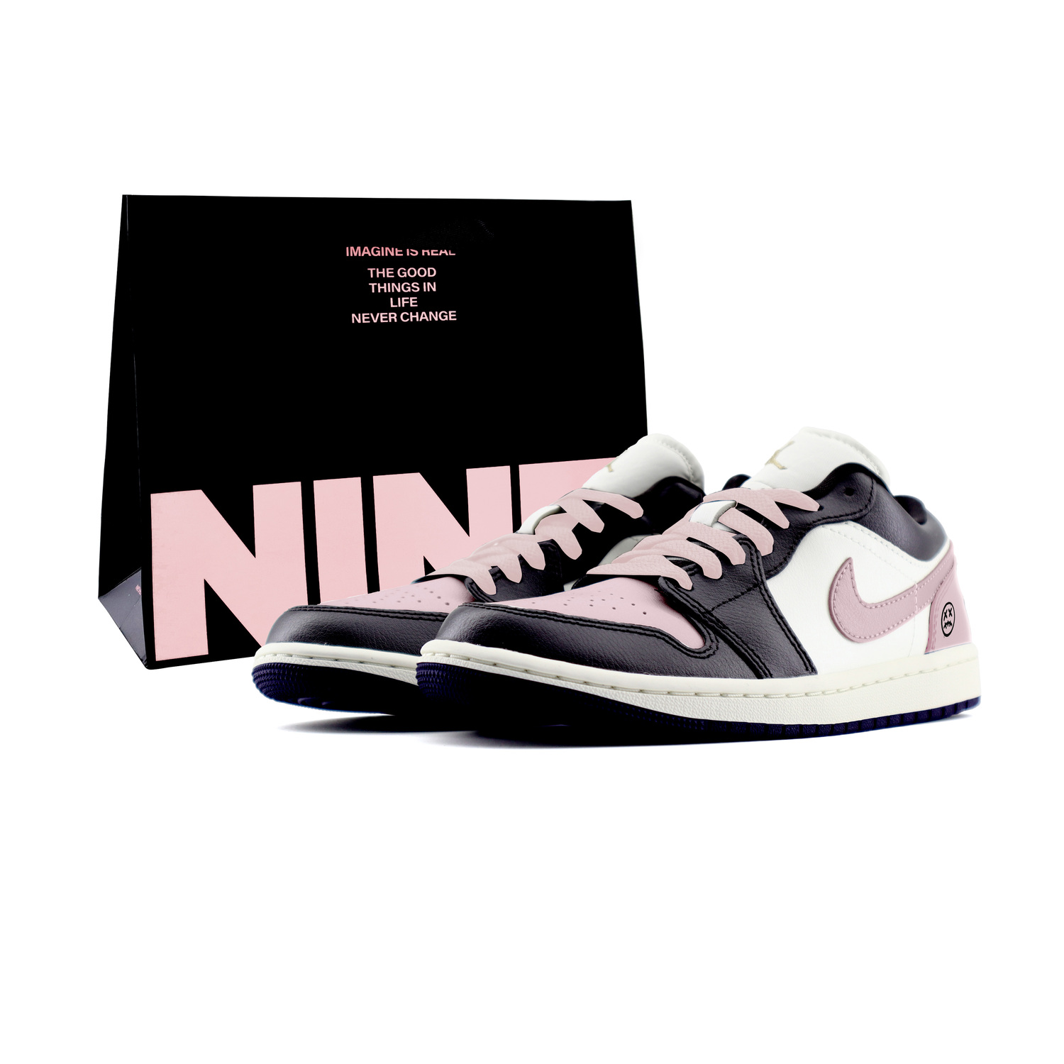 

Jordan Air 1 Urban Chic Style, Heartbeat Abrasion Resistant Low top Vintage Basketball Shoes Unisex Black Pink