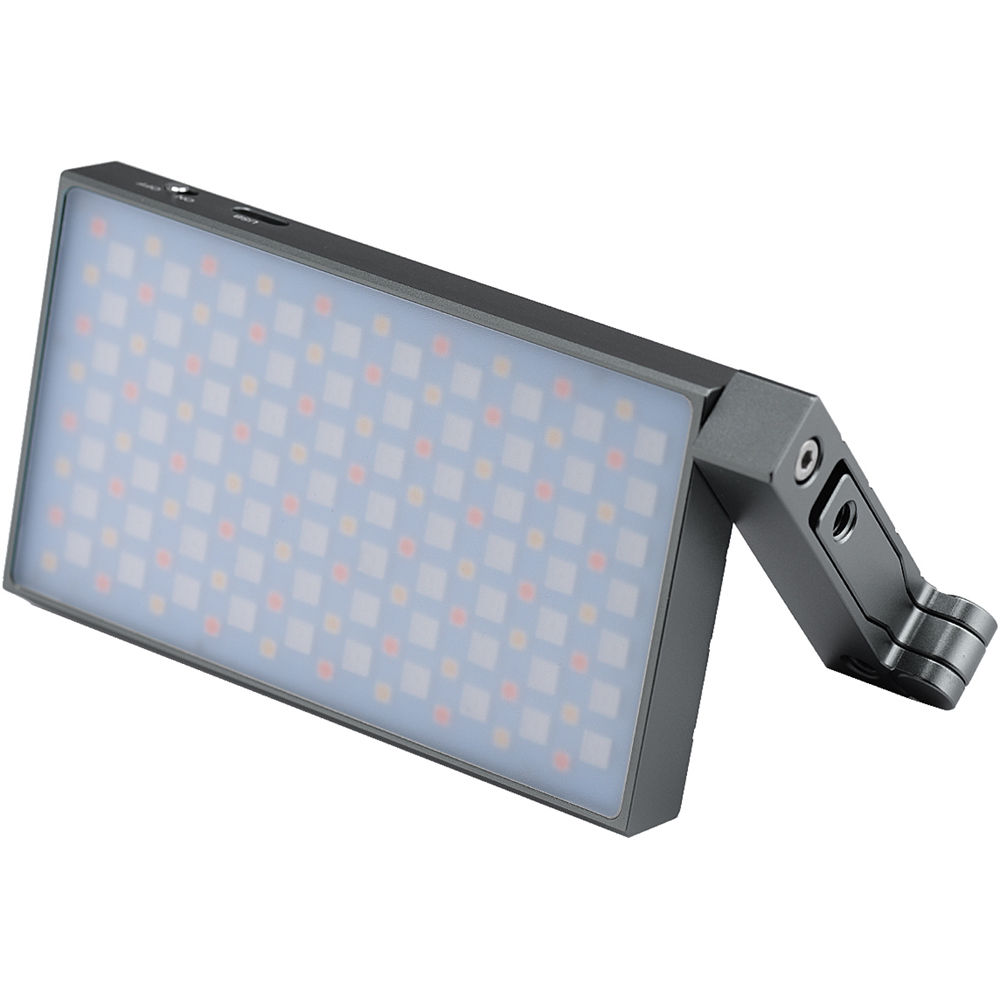 

Светодиодный накамерный видеосвет Godox RGB Mini Creative M1