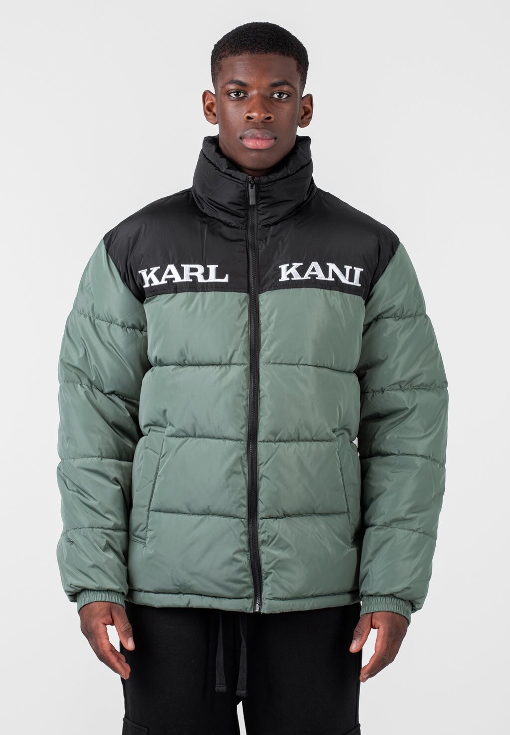 

Зимняя куртка RETRO ESSENTIAL PUFFER Karl Kani, пыльно-зеленый