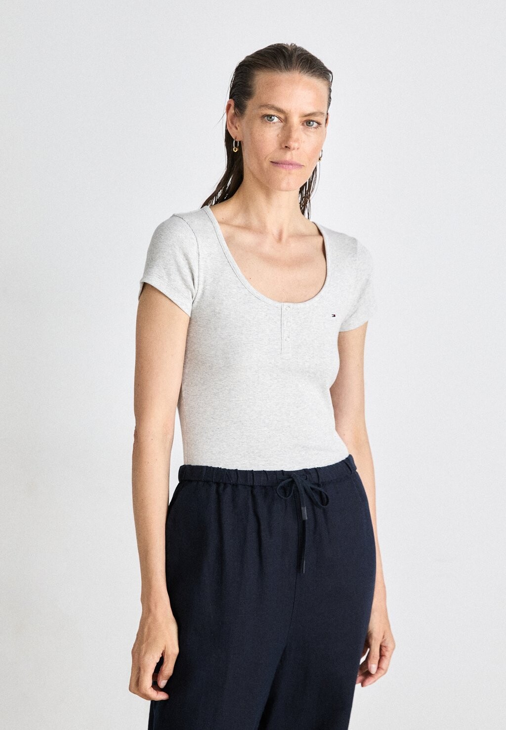 

Базовая футболка Henley Tee 2 Pack Tommy Hilfiger, черный
