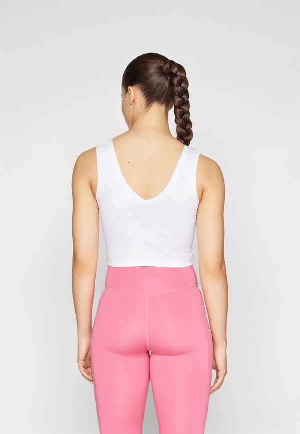 Топ essentials с небольшим логотипом в стиле lifestyle Adidas Sportswear, White/Black — фото 3