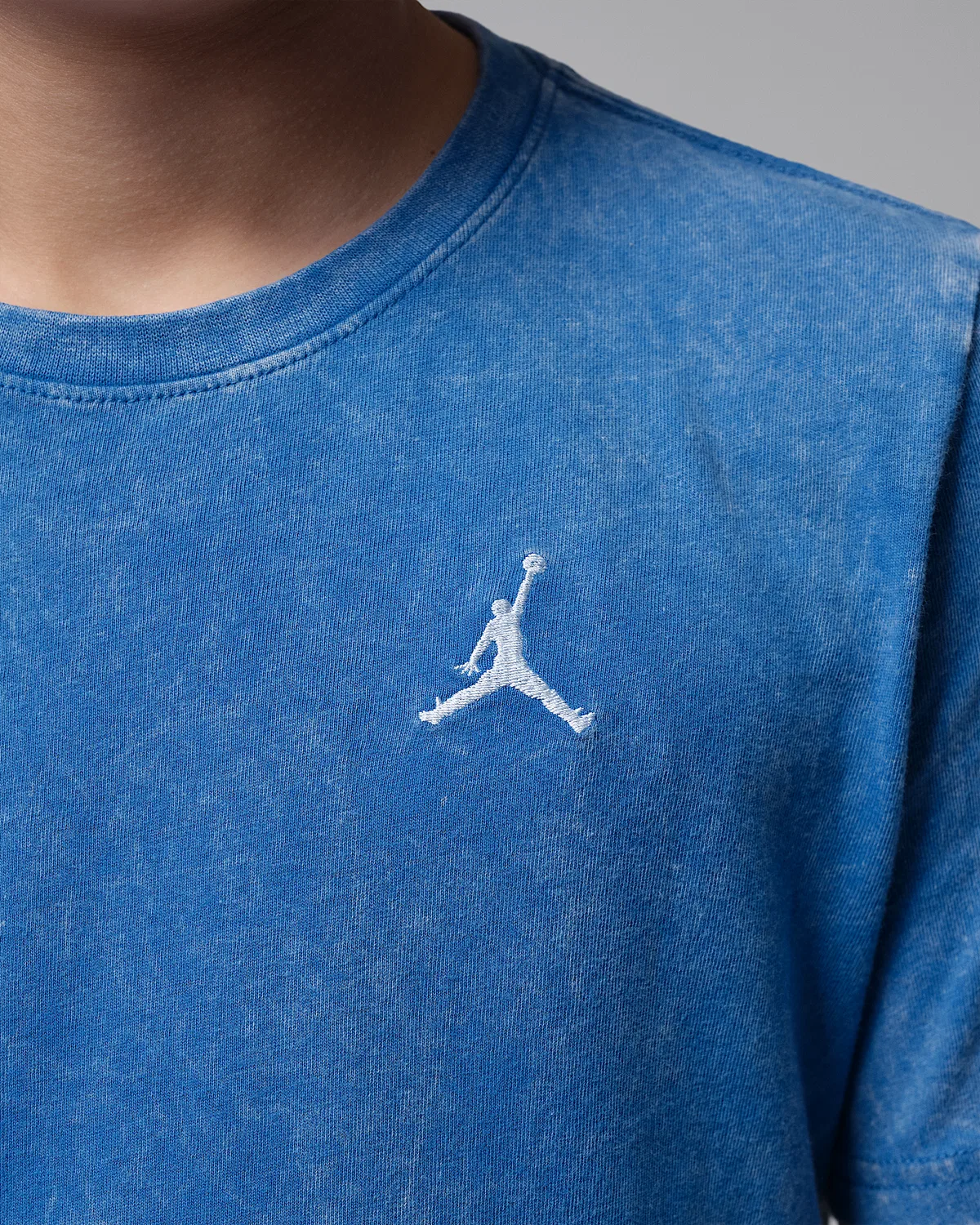 Детская футболка Air Embroidered Acid Wash Jordan, Game Royal — фото 4