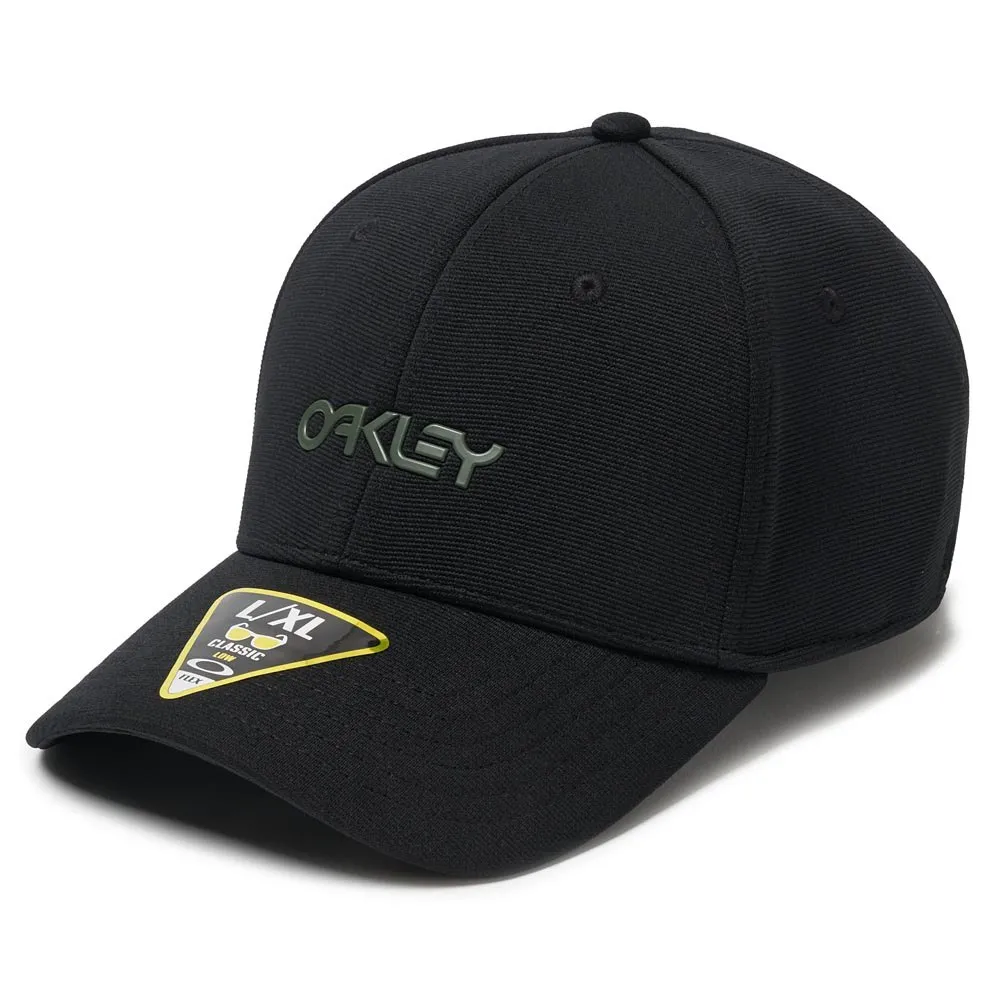 

Бейсболка Oakley 6 Panel Stretch Metallic, черный
