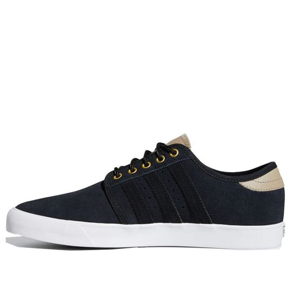 

Кроссовки оригинальные seeley Adidas, черный