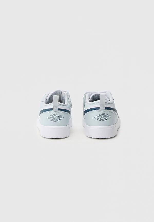 Низкие кроссовки Jordan, White/Squadron Blue/Aura — фото 3