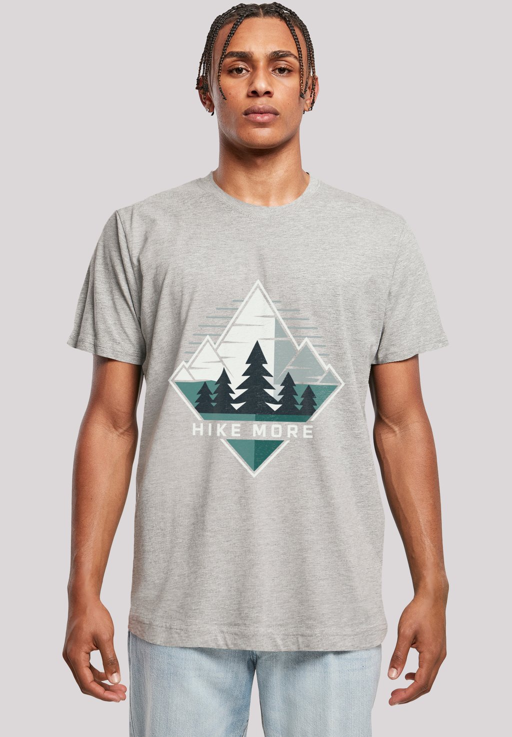 

Футболка с принтом HIKE MORE MOUNTAINS F4NT4STIC, серый