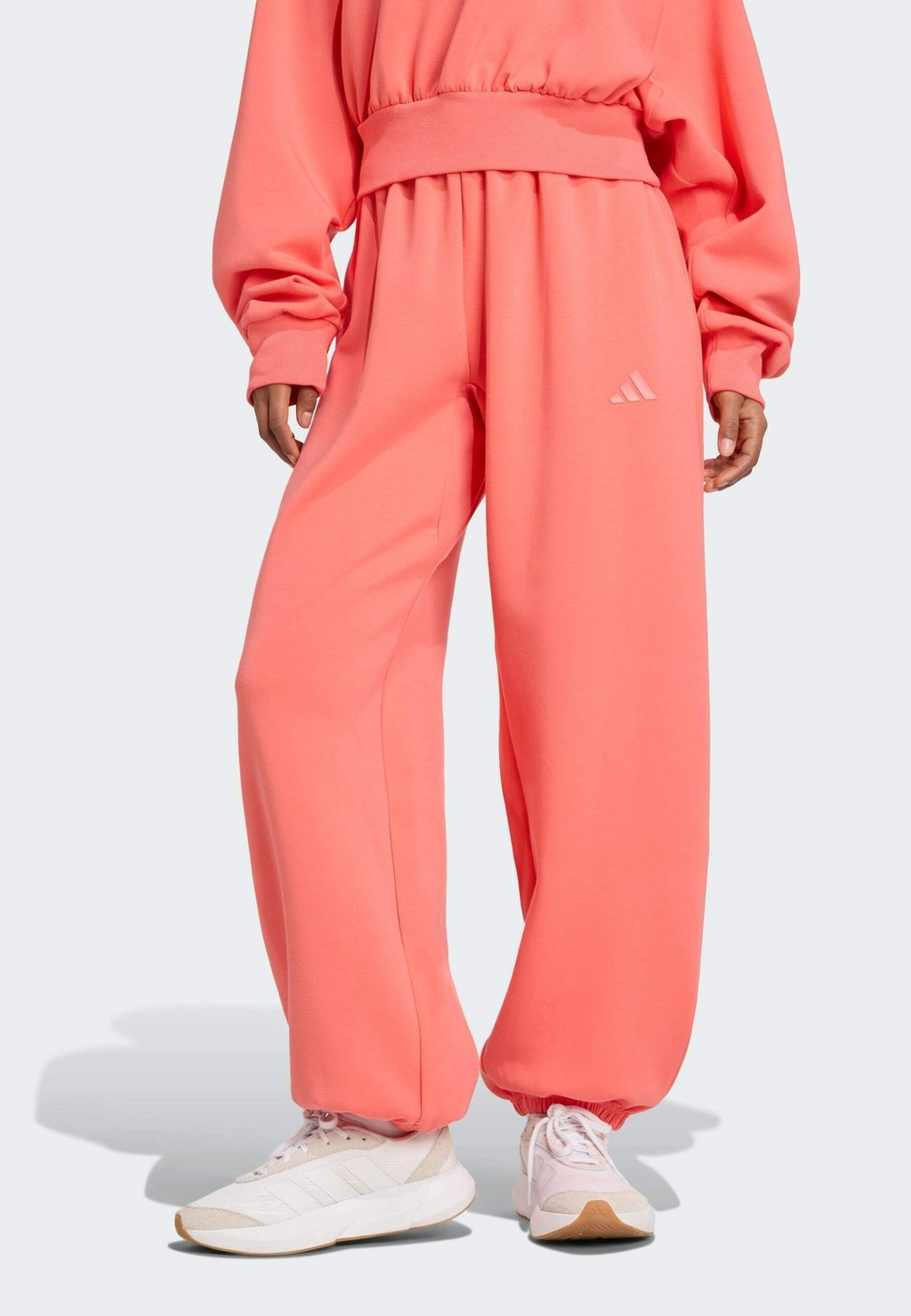 

Спортивные штаны ALL SZN Adidas Sportswear, красный