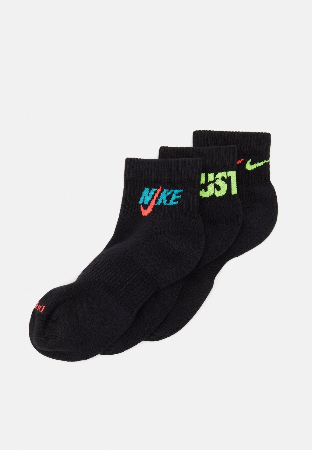 

Спортивные носки EVERYDAY PLUS CUSH ANKLE UNISEX 3 PACK Nike, разноцветный