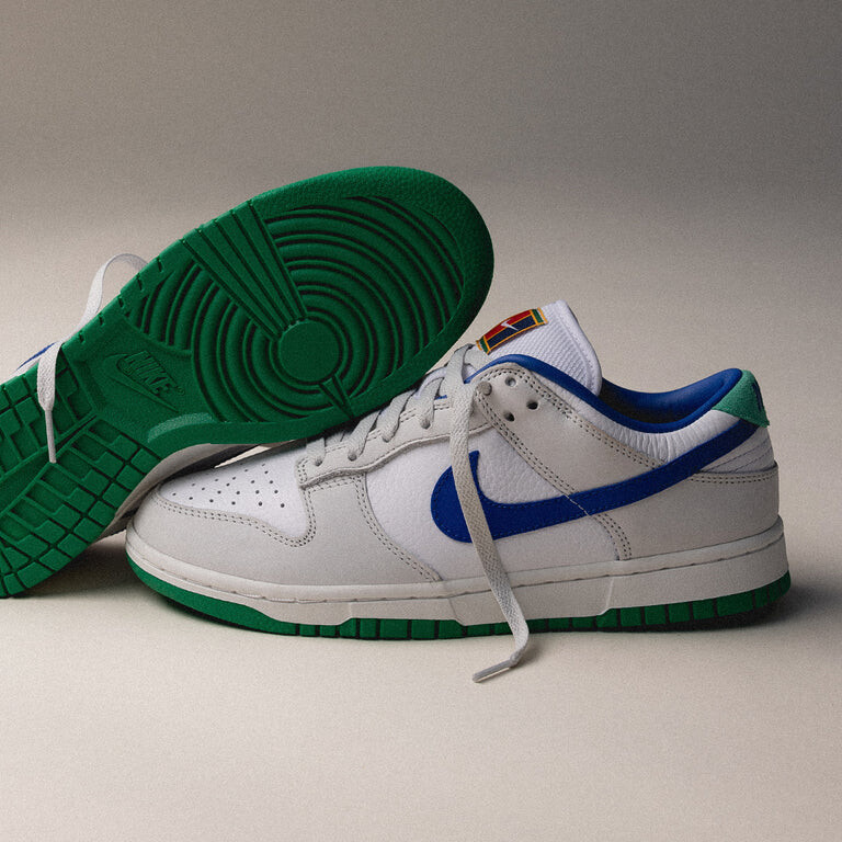

Кроссовки wmns dunk low premium Nike, белый