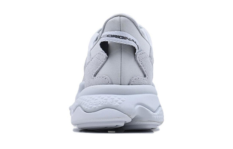 Adidas originals Ozweego Kids Lifestyle кроссовки GS — фото 4