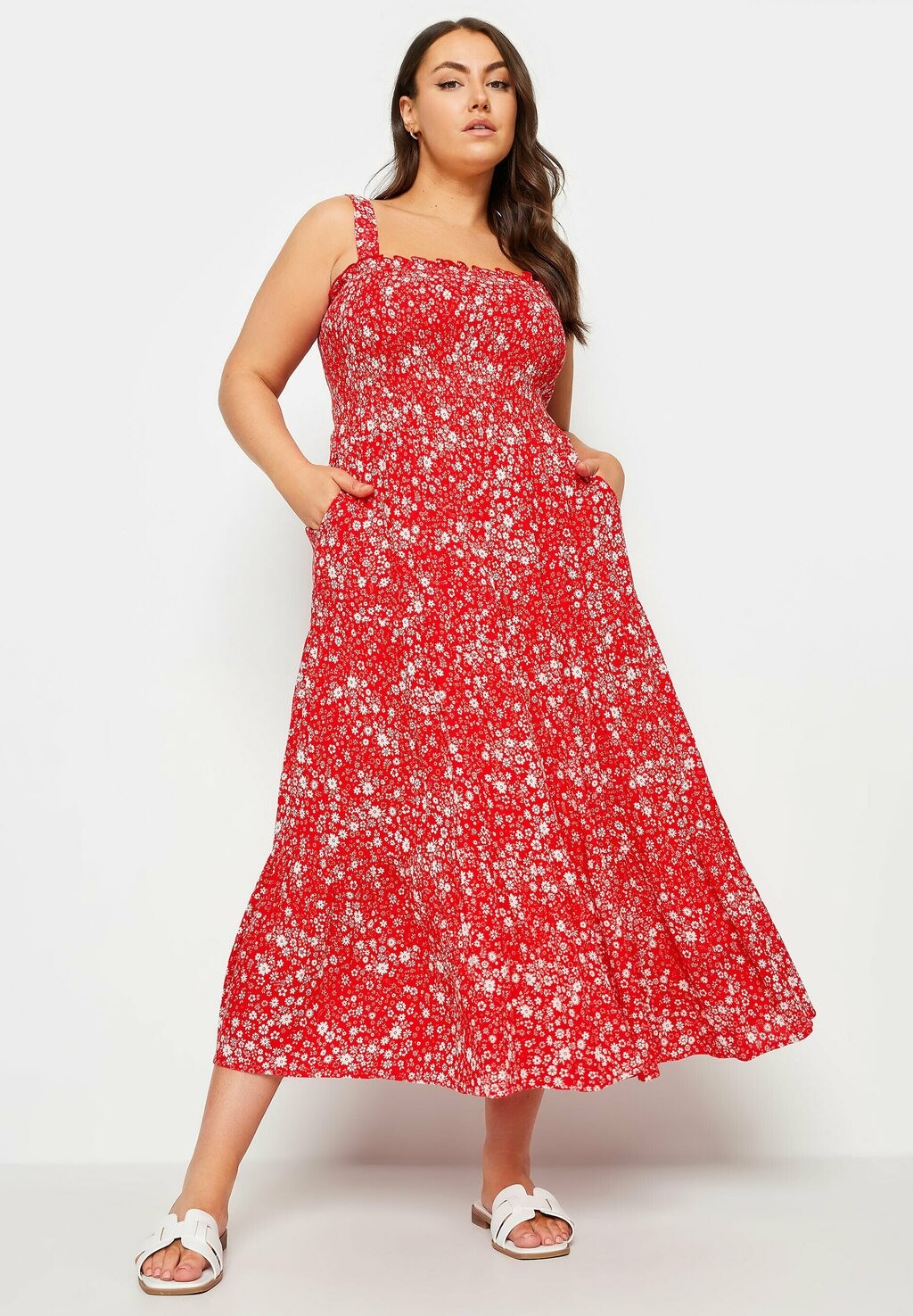 

Длинное платье DITSY SHIRRED Yours Clothing, красный