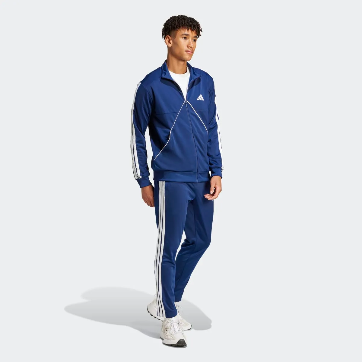 Мужской спортивный костюм Sportswear Tricot Tiro-Inspired adidas, темно-синий — фото 3