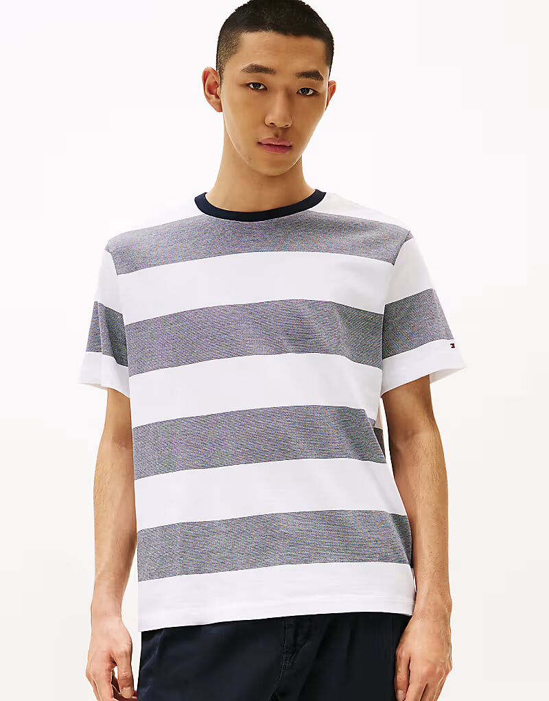 

Футболка Tommy Hilfiger Regular Fit в полоску цвета Multi