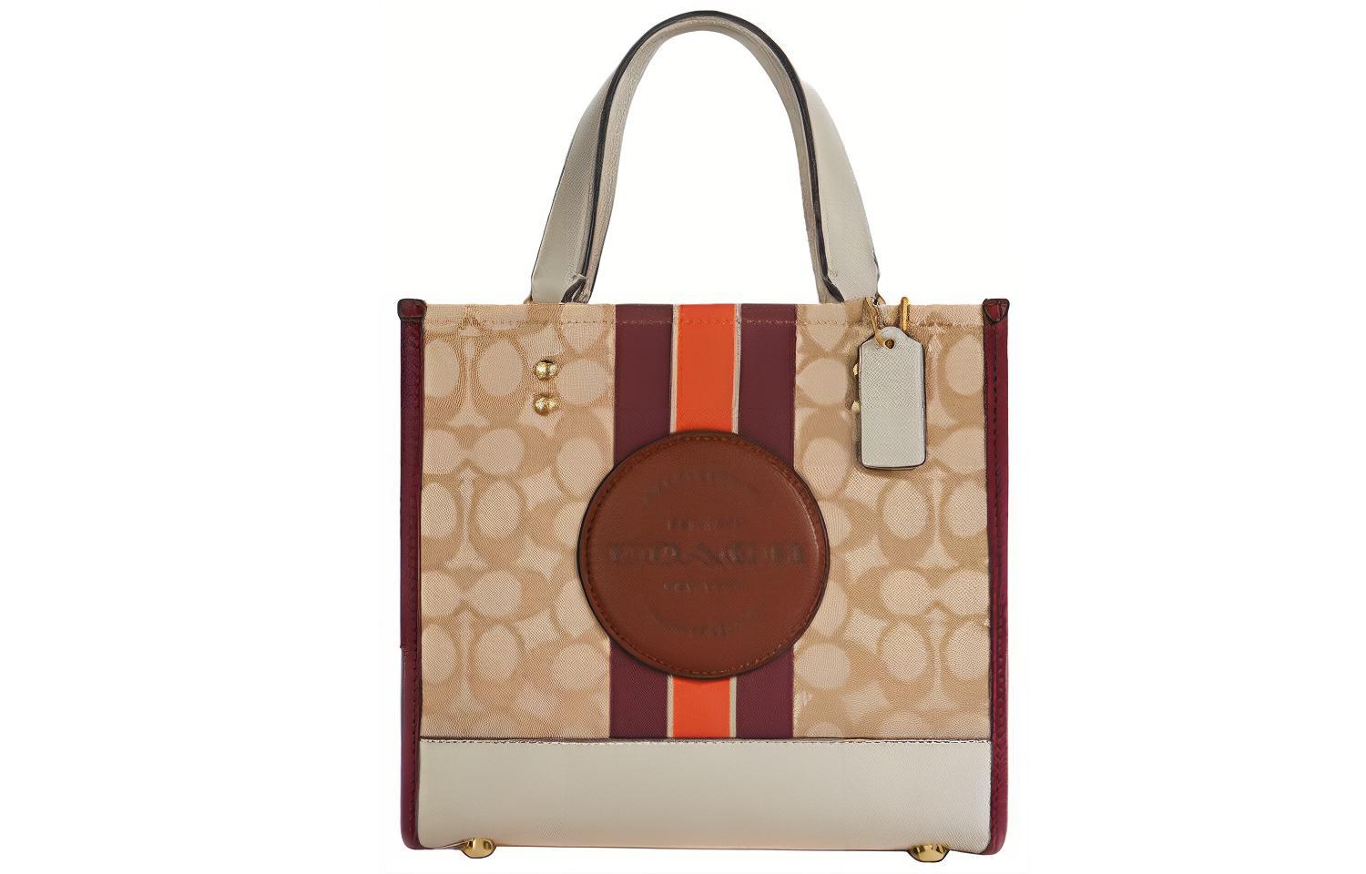 

COACH Сумка-шоппер Dempsey Canvas с кожаными вставками маленького размера для женщин в светло-хаки и бордовом цвете