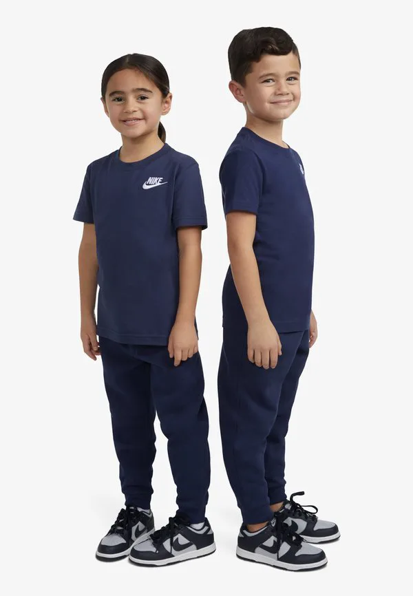 Футболка унисекс futura Nike Sportswear, Midnight Navy
