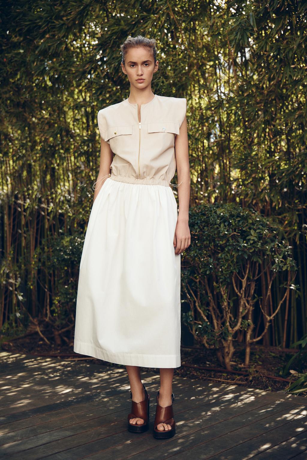 

Подходящее поплиновое платье ZARA, цвет Ecru/Beige