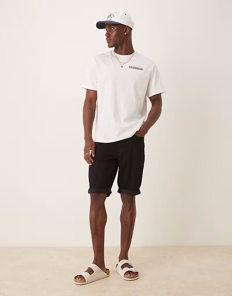 

Узкие джинсовые шорты с отворотами Calvin Klein Jeans черного цвета