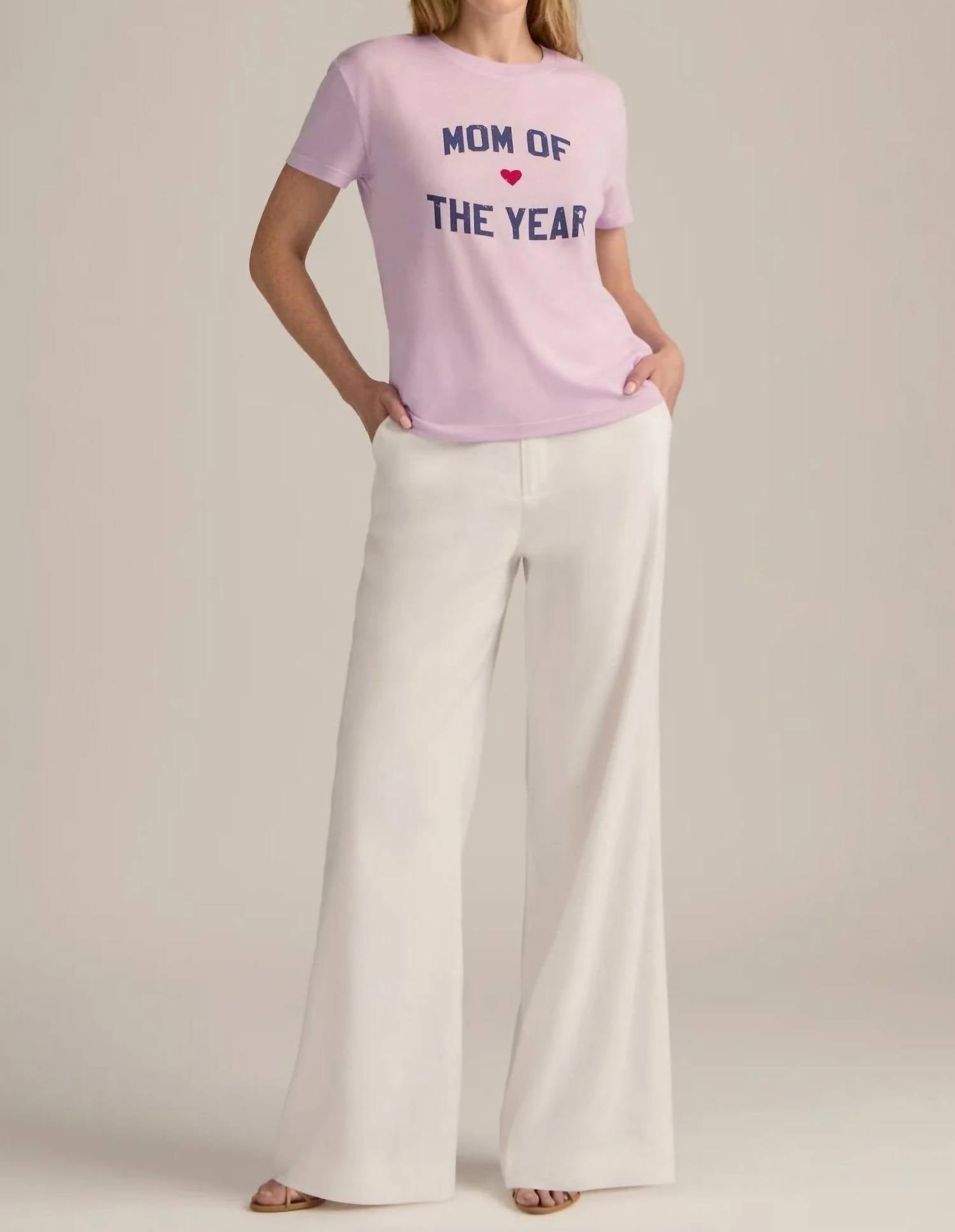 

Футболка Mom Of The Year цвета глицинии Favorite Daughter, Wisteria