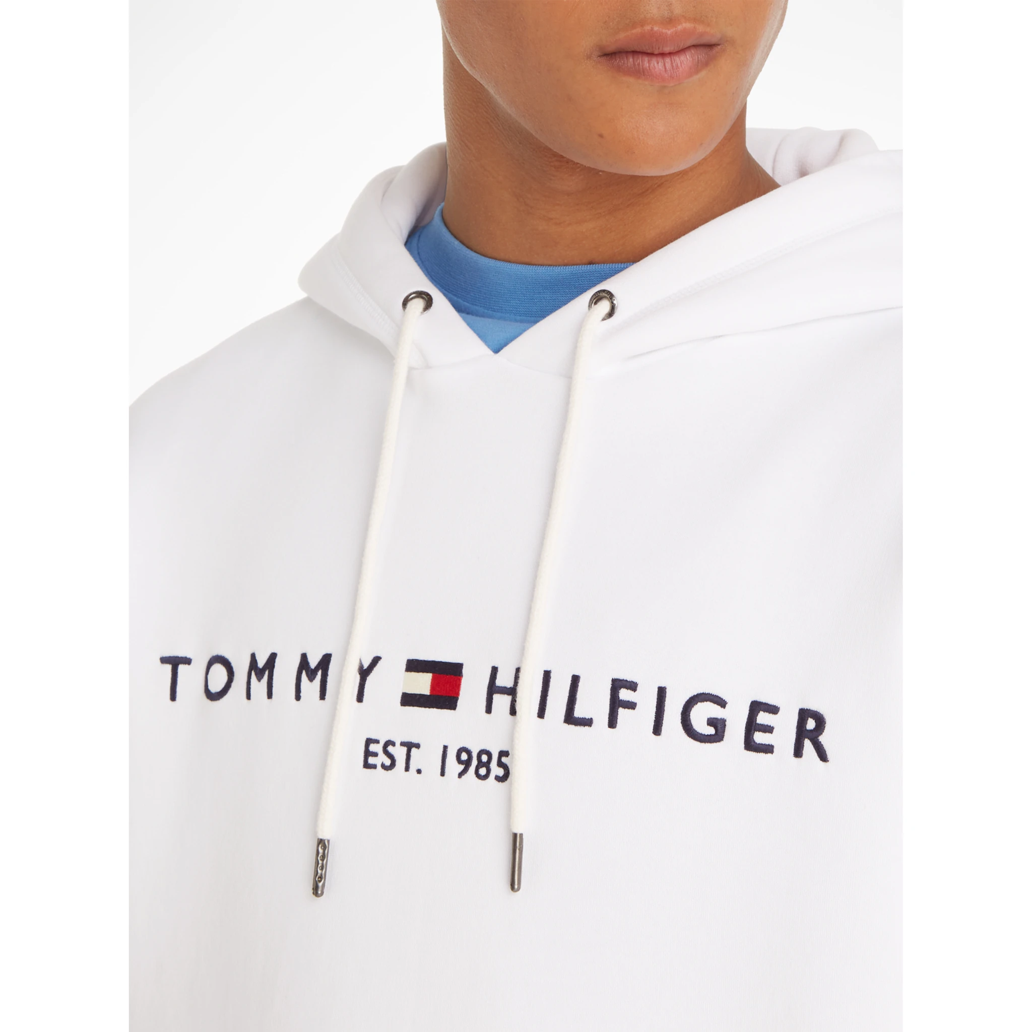 Толстовка с капюшоном Tommy Hilfiger "TOMMY LOGO HOODY", с капюшоном и карманом-кенгуру, белый — фото 3