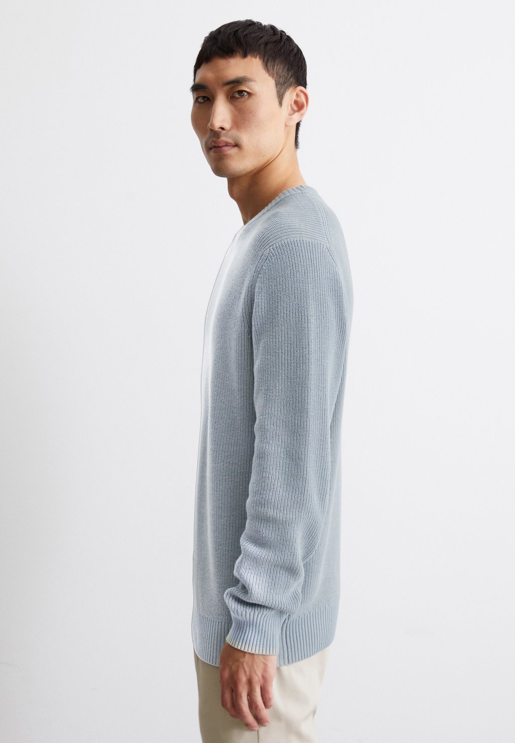 

Джемпер CREW NECK STRUCTURED WITH TIPPING Marc O'Polo, синий