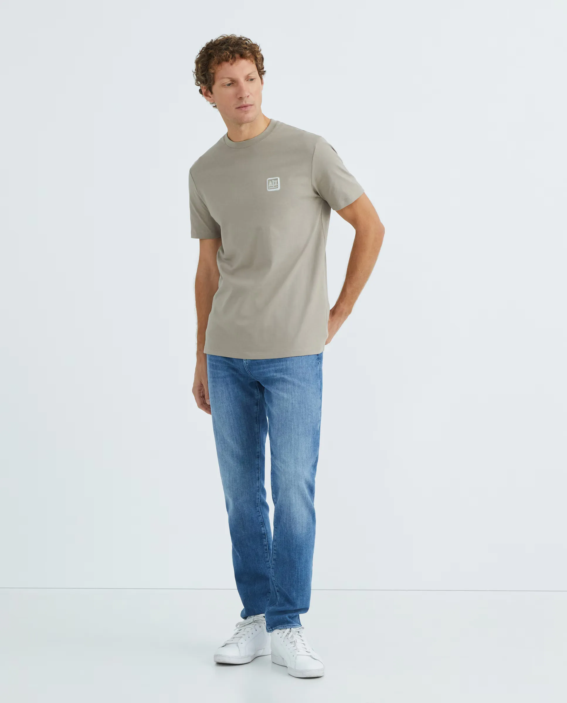 

Джинсы мужские J13 regular fit, средняя синяя стирка Armani Exchange, синий