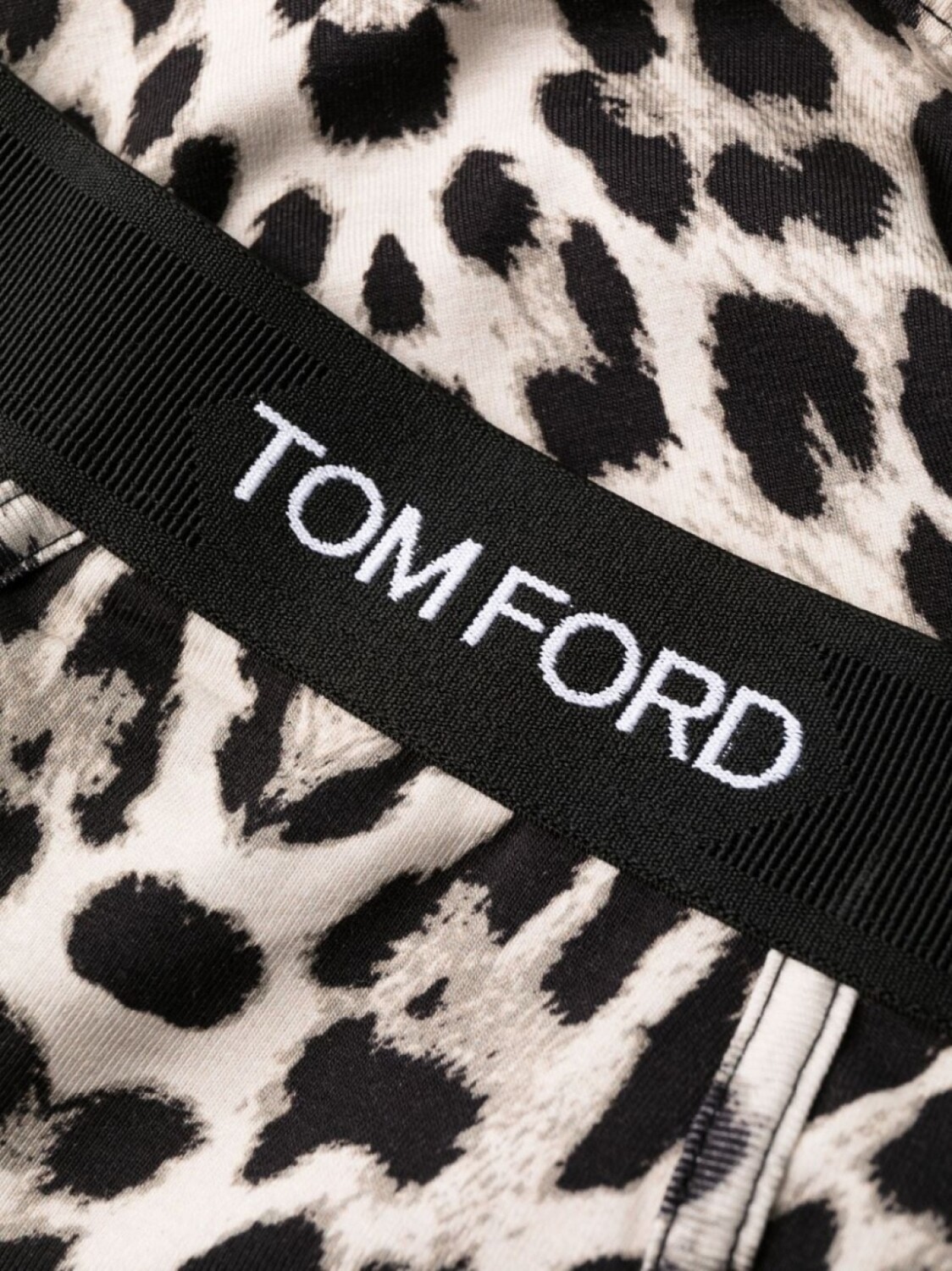 TOM FORD трусы-брифы с логотипом и анималистичным принтом, нейтральный цвет — фото 3