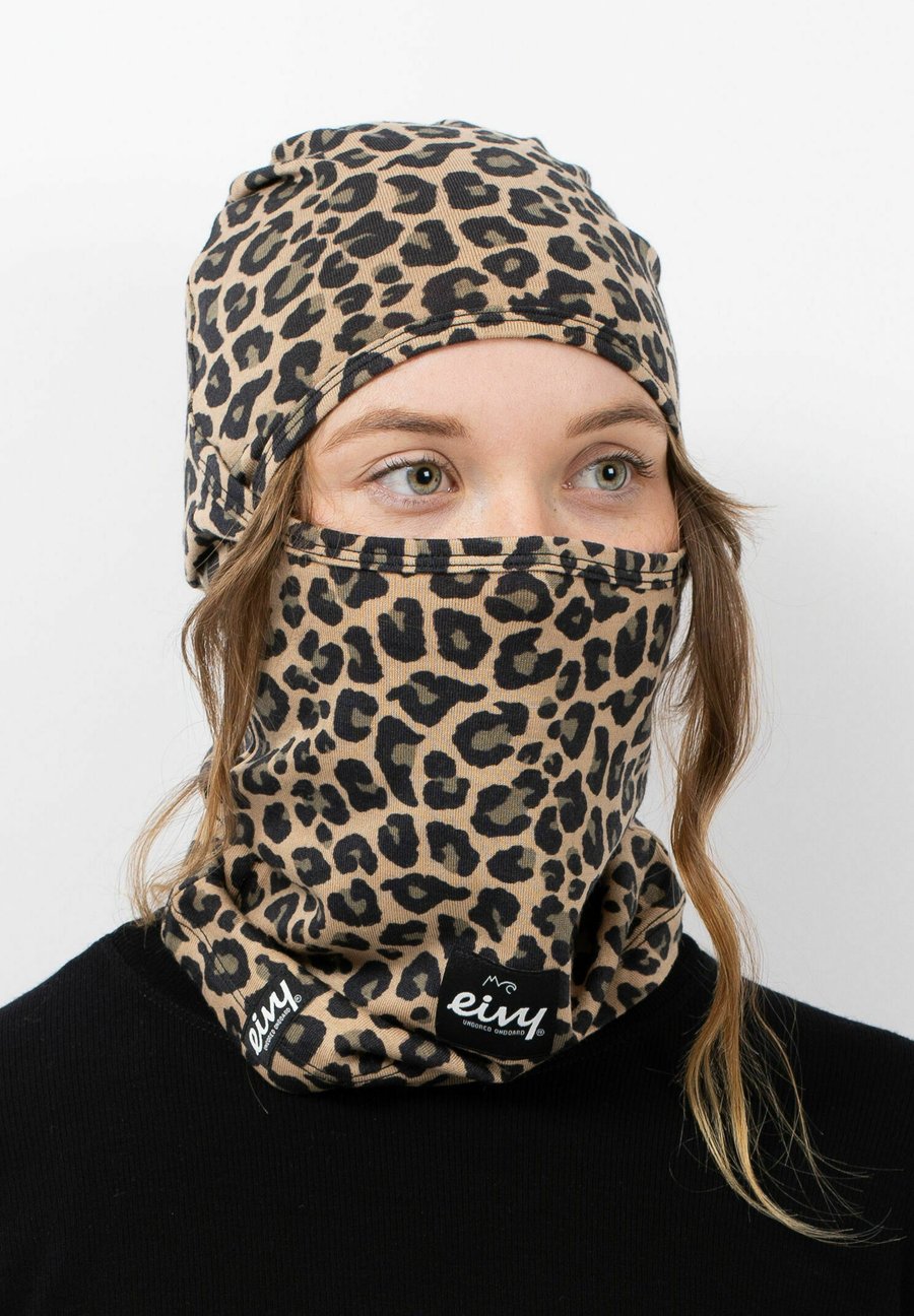 

Шапка Eivy HINGE BALACLAVA, Braun/Brown