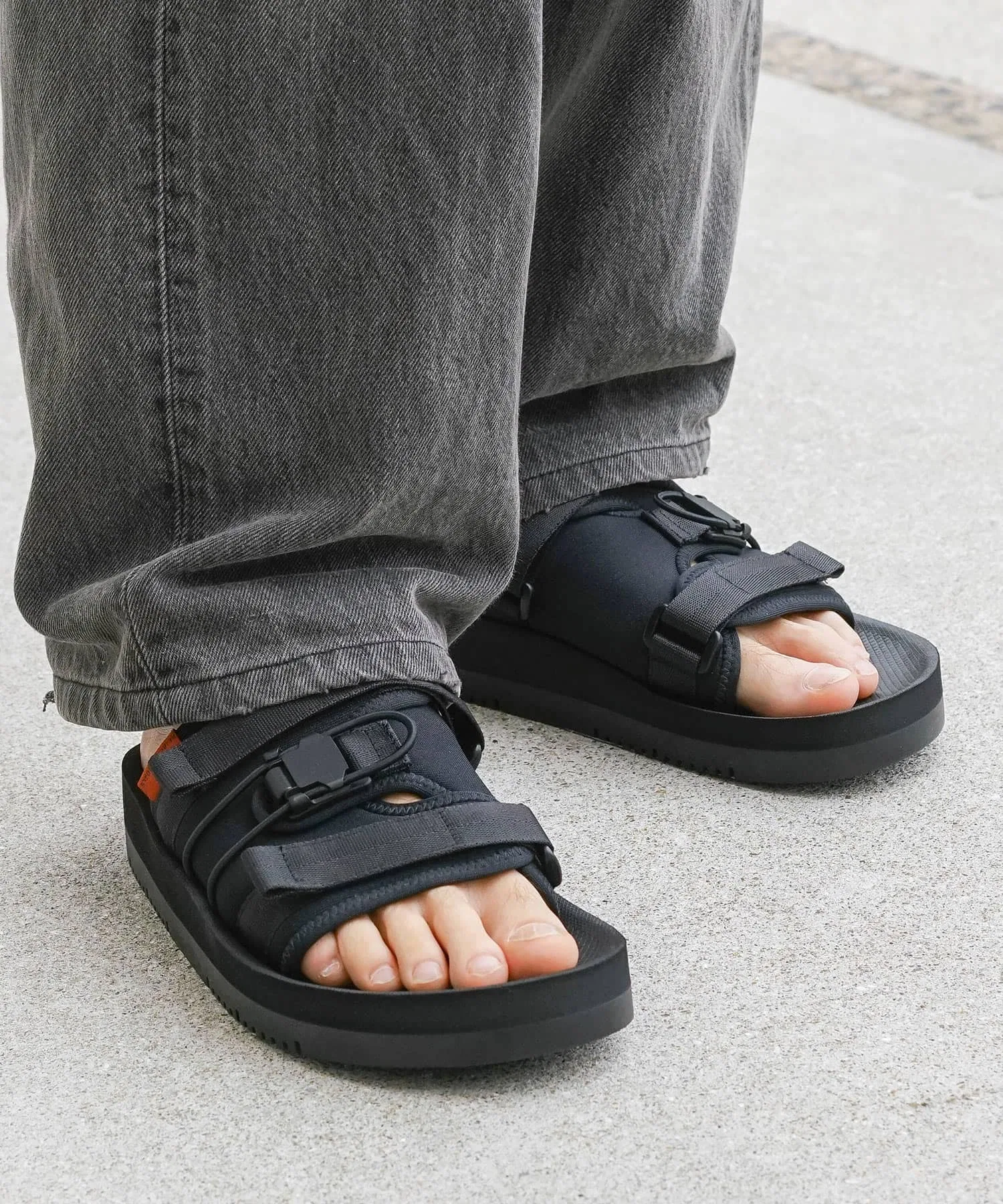 Мужские спортивные сандалии HIJACK SANDALS Manic с толстой подошвой чёрные