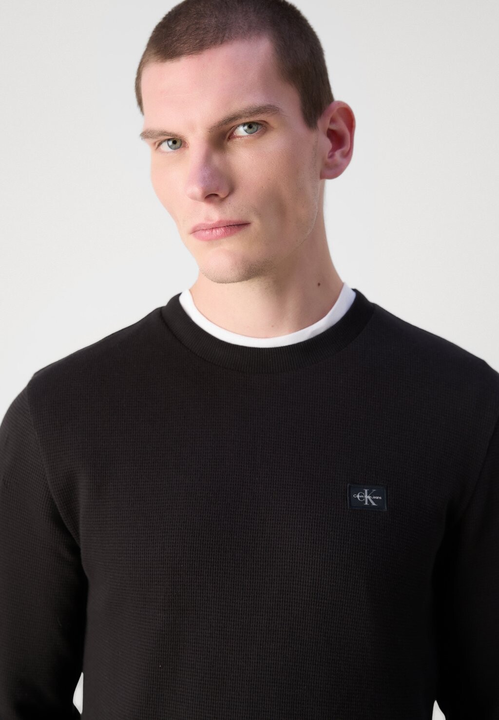 

Топ с длинными рукавами LABEL TEE Calvin Klein Jeans, черный