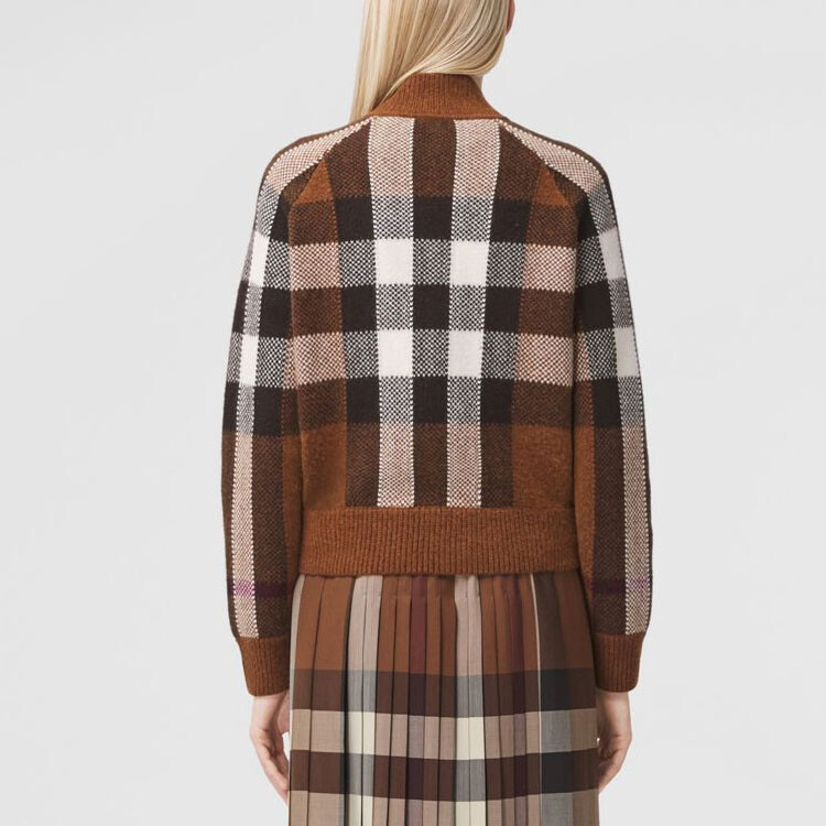 Burberry Женская куртка, цвет Brown — фото 3