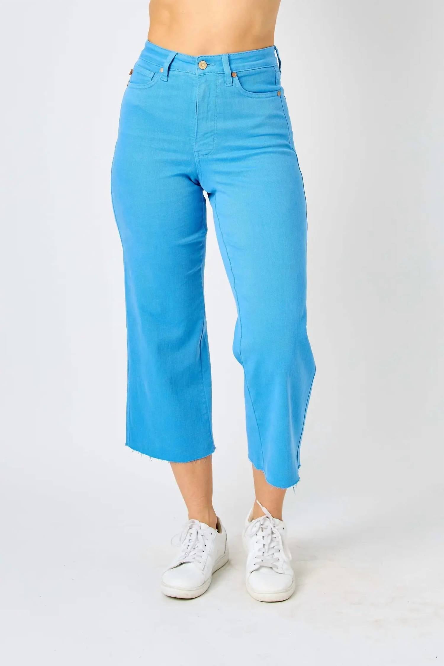 

Укороченные широкие джинсы Tummy Control в небесно-голубом цвете Judy Blue