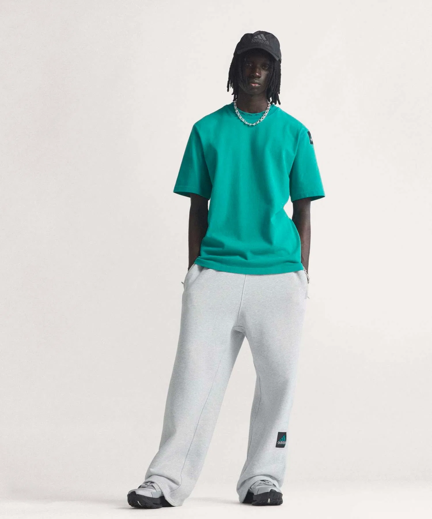 Спортивные штаны Adidas EQT с открытым низом / Adidas Originals
