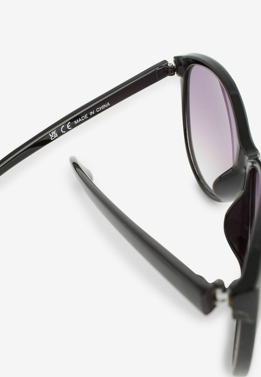 

Солнцезащитные очки Cateye Regular Fit Next, черные