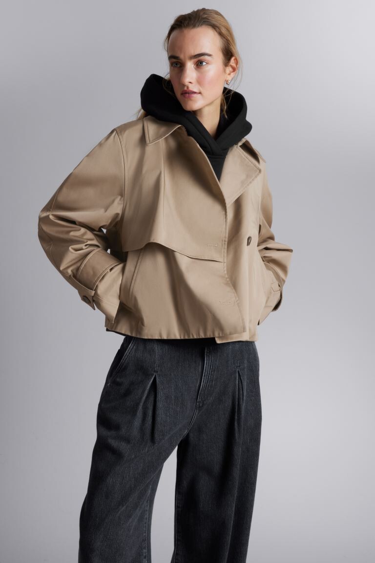 

Короткий плащ-тренч H&M, бежевый