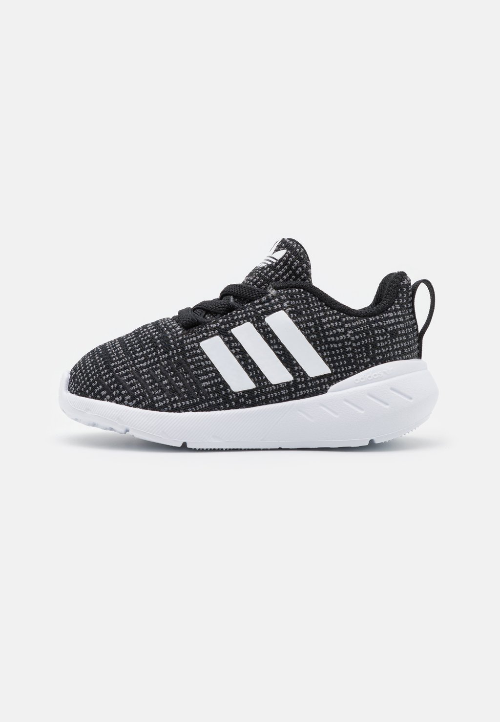 

Кроссовки SWIFT RUN 22 UNISEX adidas Originals, черный