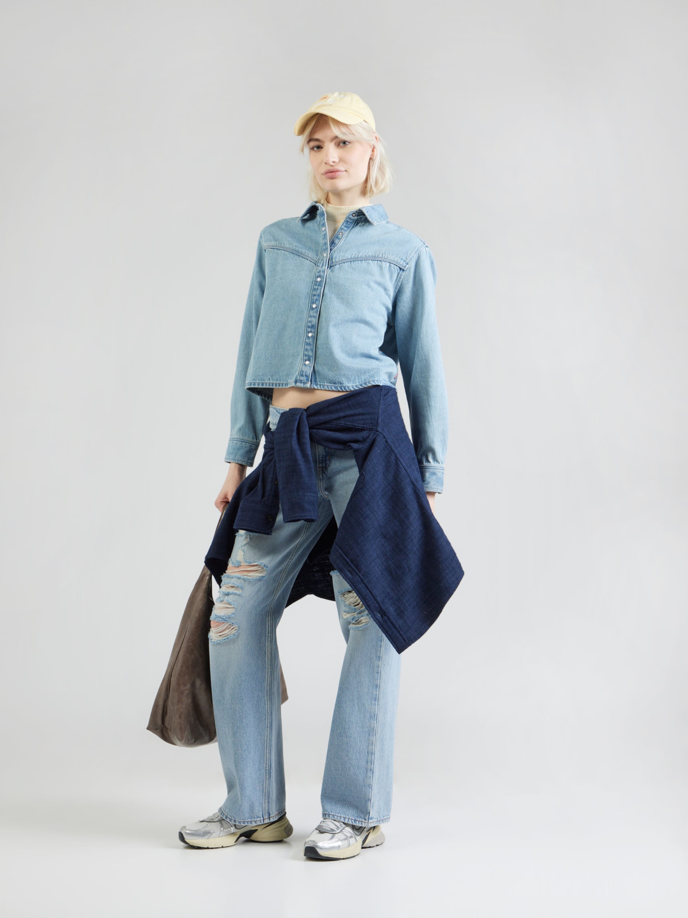LEVI'S  Куртка межсезонная 'Logan Shacket' в синем дениме — фото 4