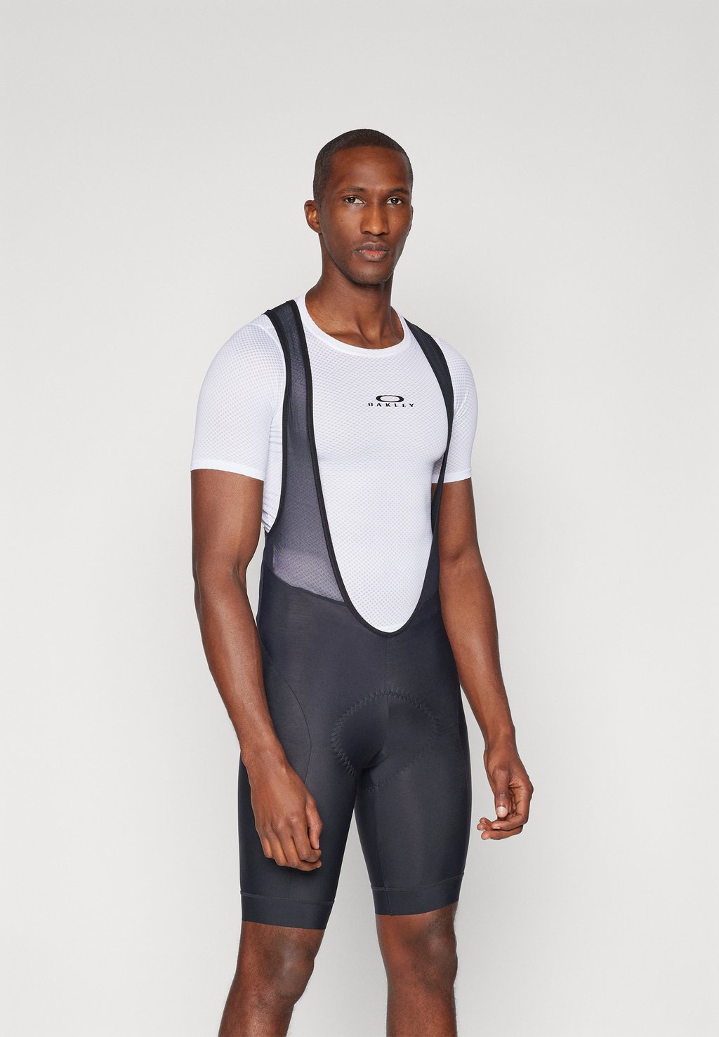 

Шорты CHRONO SPORT BIB SHORT Giro, черный