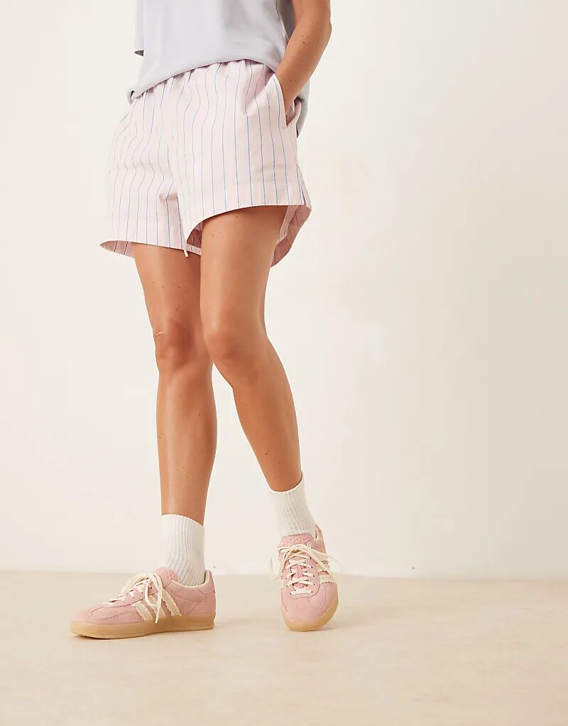 Кроссовки adidas Originals Gazelle Indoor с розовыми и белыми оборками — фото 3