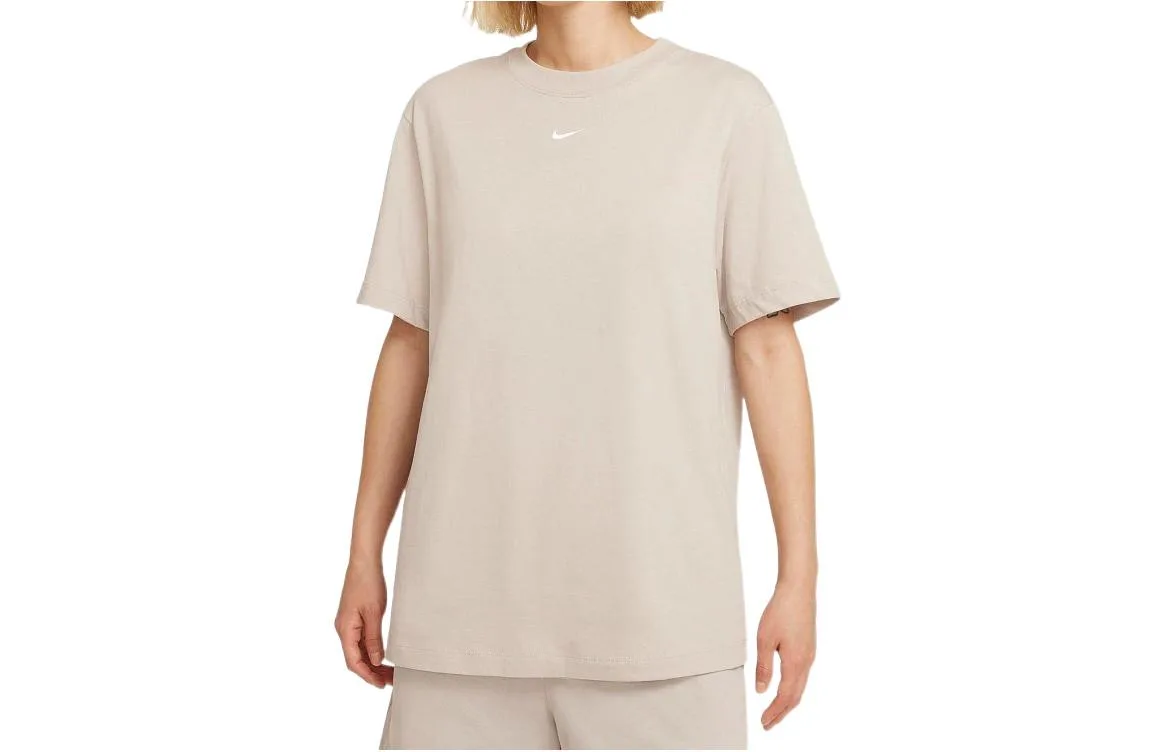 Nike Футболка женская khaki