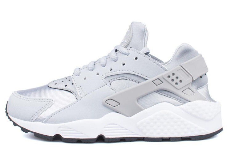 

Nike Air Huarache Wolf Grey (женские)