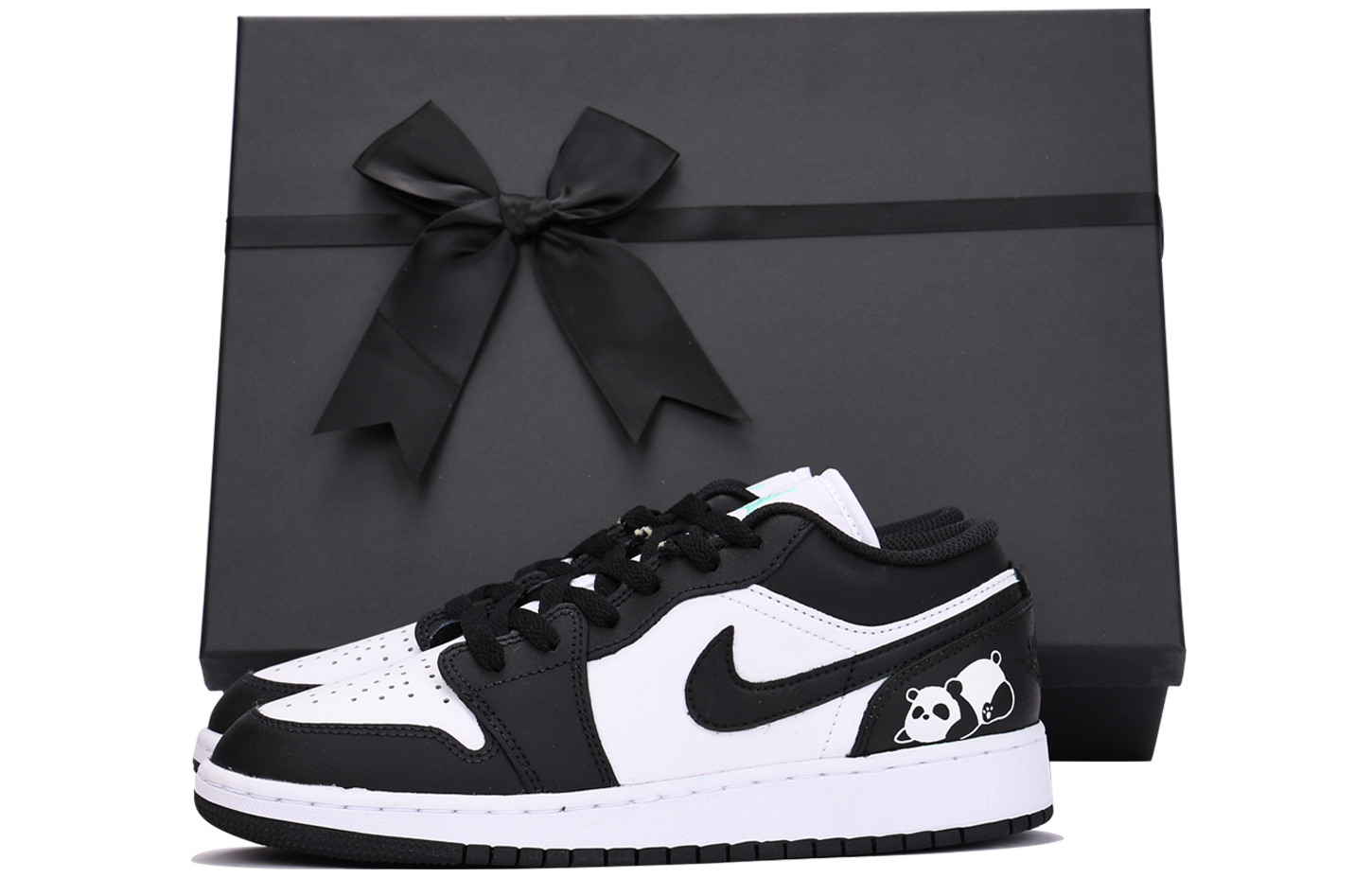 

Кроссовки Air JORDAN 1 Vintage Basketball Shoes Women's Low-Top Black White, черный