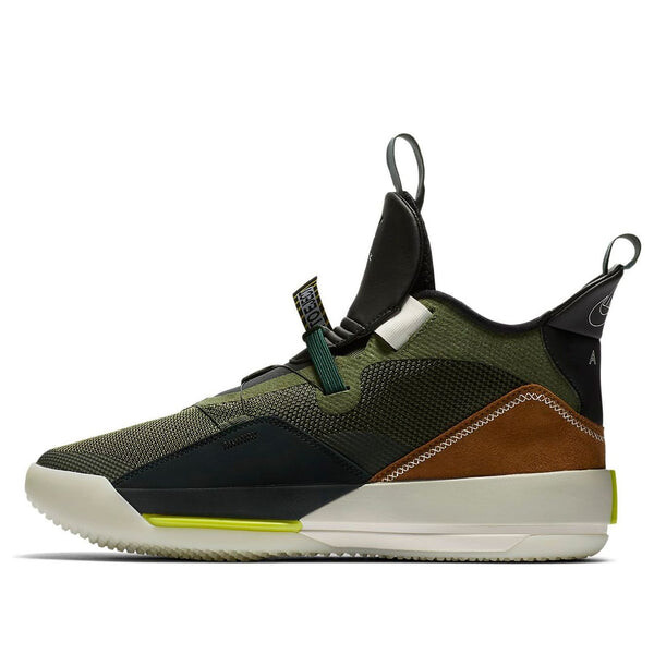 

Кроссовки 33 nrg x travis scott Air Jordan, зеленый
