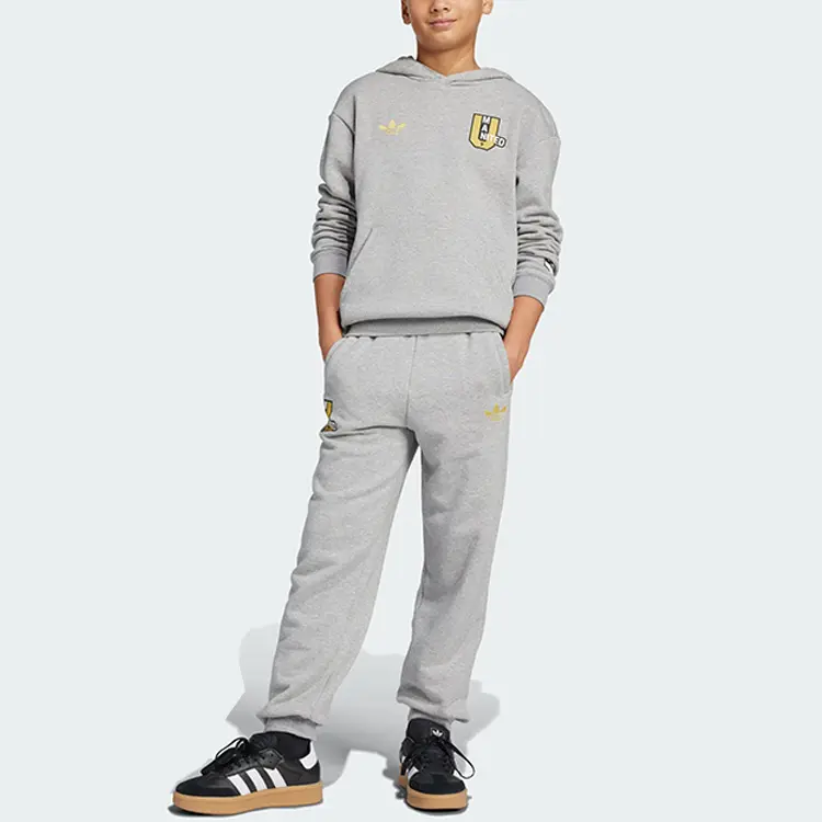 Детские вязаные спортивные штаны для детей 3-7 лет VRCTMUFC MANCHESTER UNITED Medium Heather Gray Adidas Originals, серый — фото 3