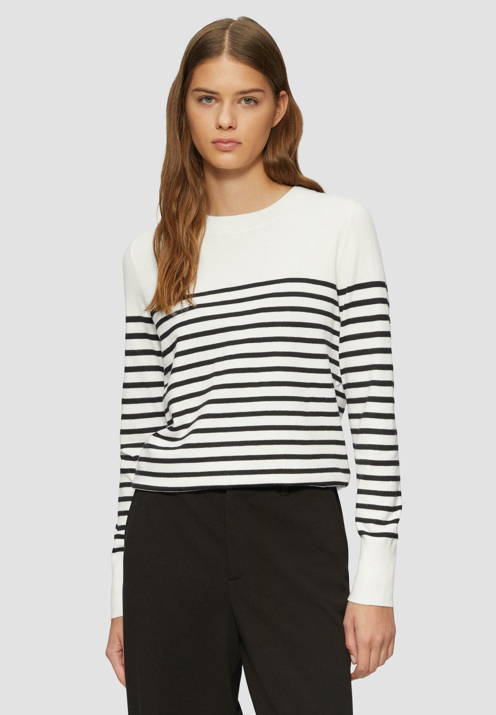 

Джемпер GESTREIFTER PULLOVER s.Oliver, молочный