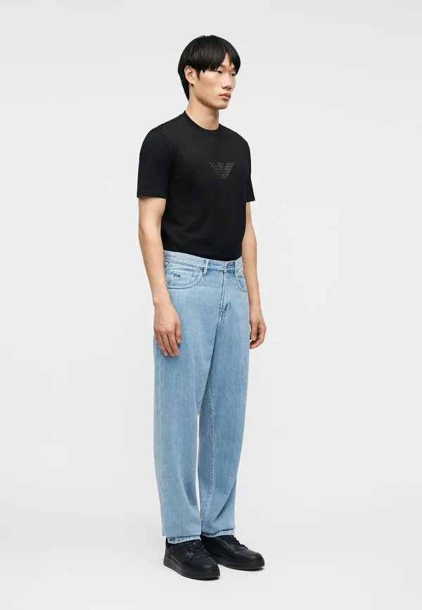 Джинсы свободного кроя Emporio Armani, Light Blue Denim — фото 4
