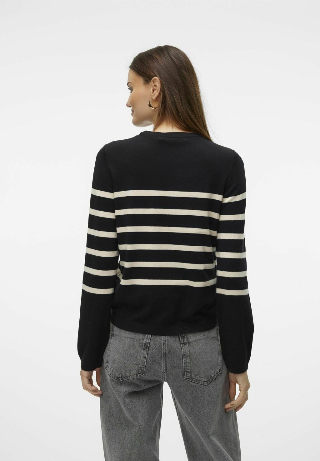 

Вязаный свитер VMSABA O NECK Vero Moda, черный