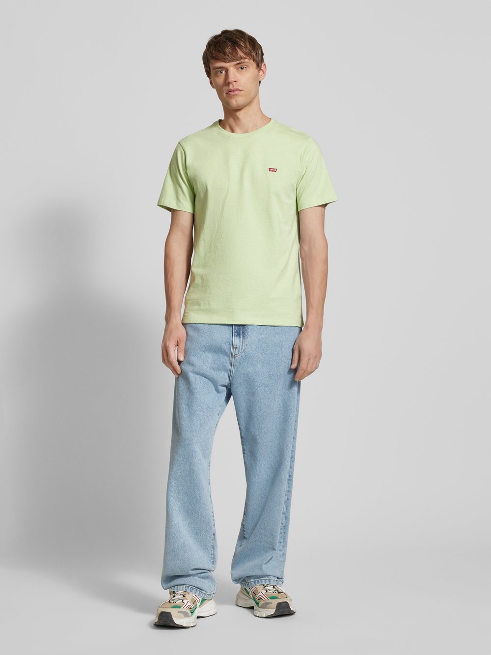 

Футболка с нашивкой-лейблом Levi's, оливковый