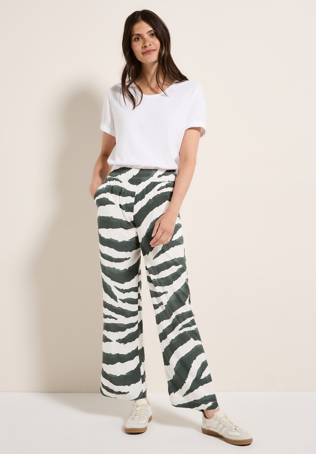 

Брюки WIDE LEG MIT STRUKTUR Cecil, хаки